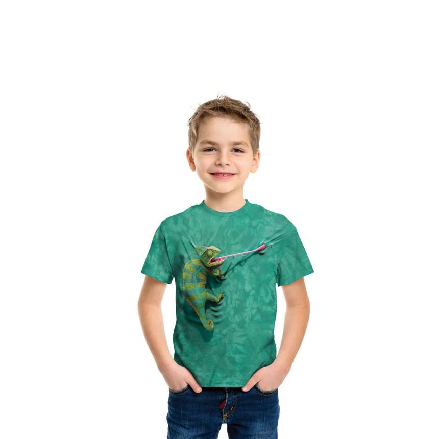 3D Climbing Chameleon Shirt - outfitshirt